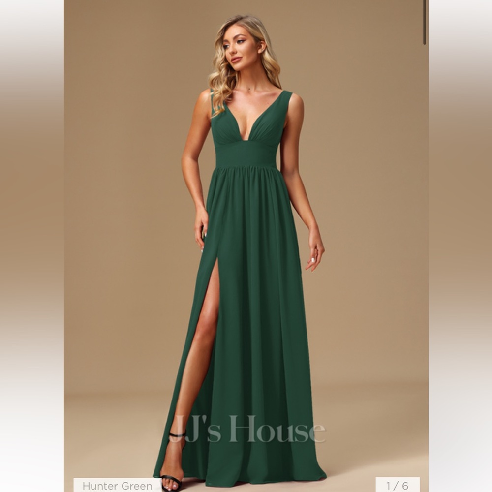 NWT JJ’s House Hunter Green A-Line Floor Length Chiffon Bridesmaid Dress